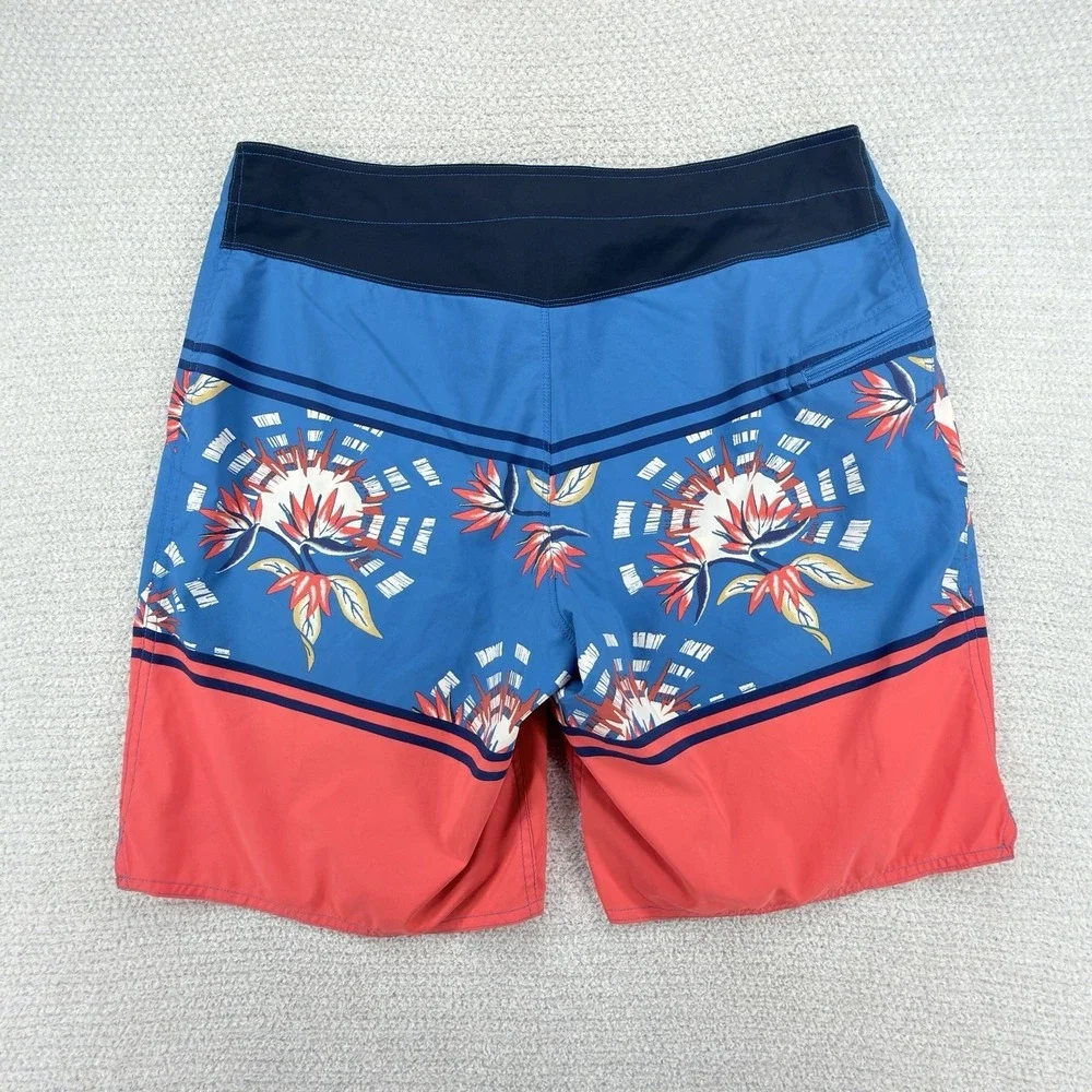 Patagonia Wavefarer Board Shorts Mens 36 Blue Tropical Floral Surf Swim 86611